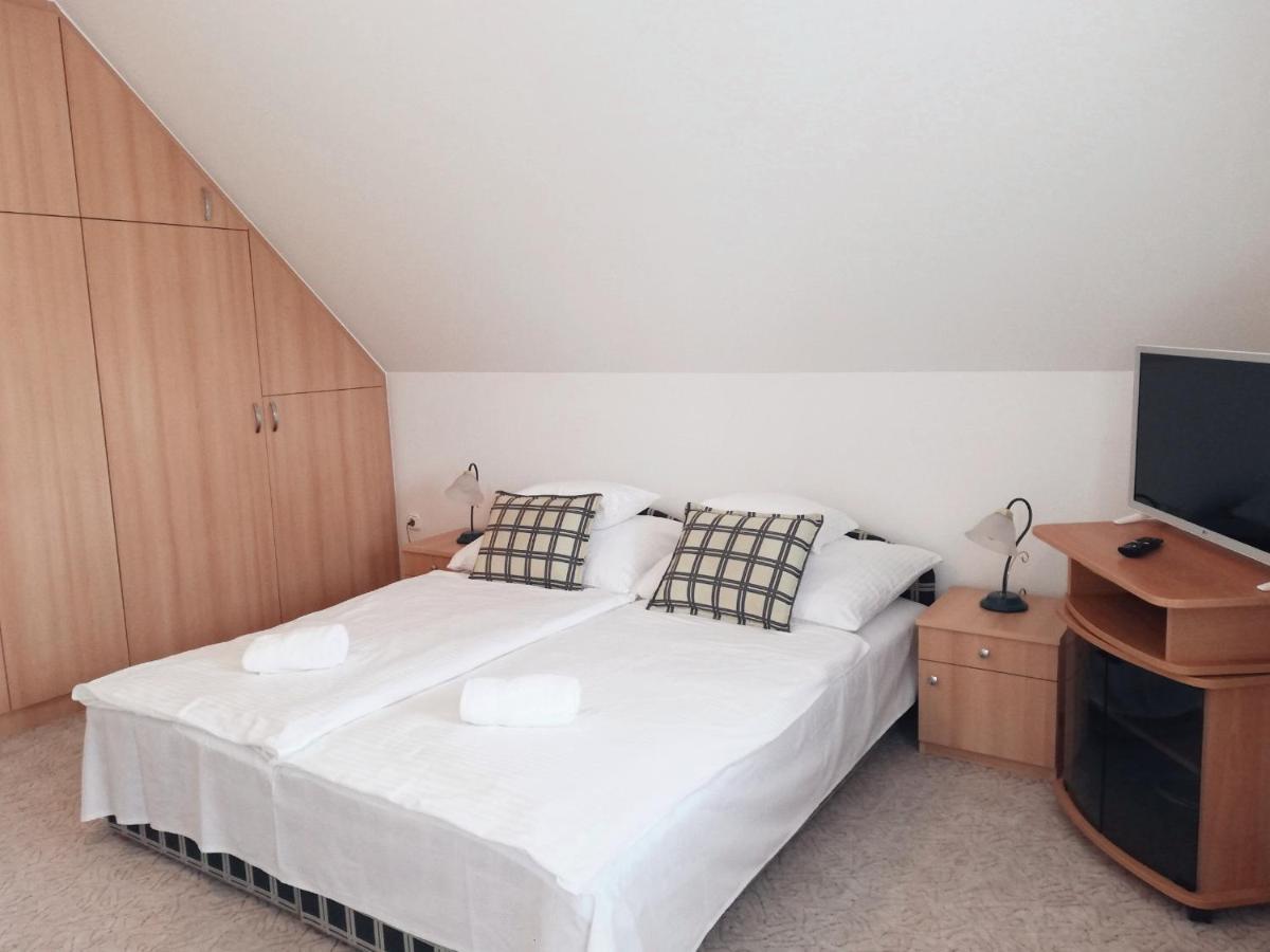 St.Flórián Apartman Keszthely Esterno foto